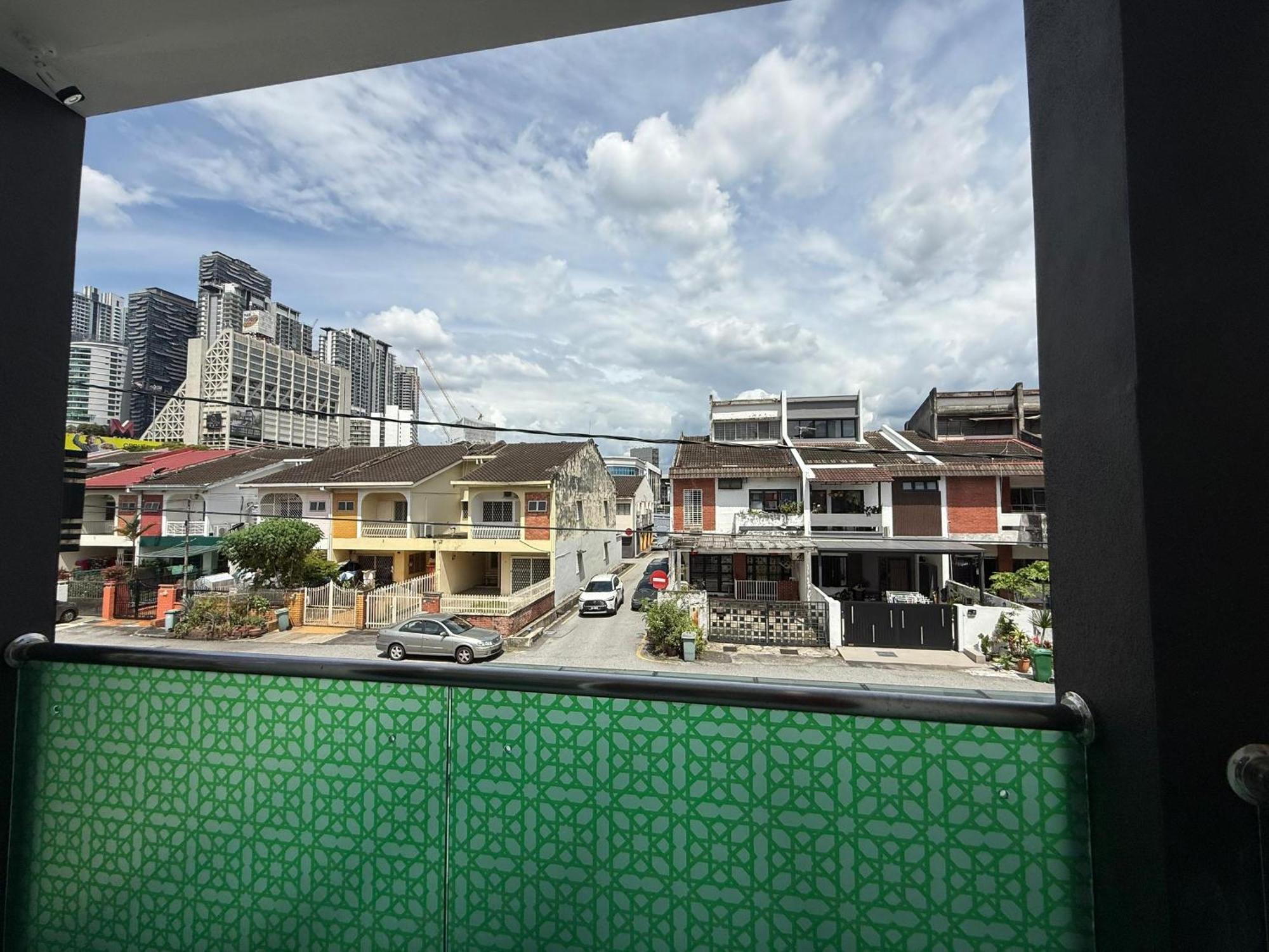 Prime Suite At Ampang - Individual Private Rooms Kuala Lumpur Exterior foto